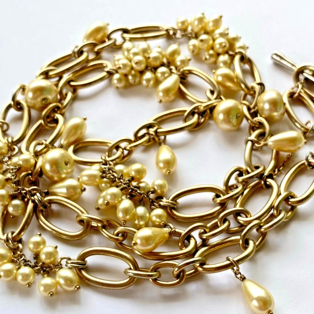 Faux Pearl Cluster Necklace  LC  Cream Gold Tone Charm Dangle Toggle 30"